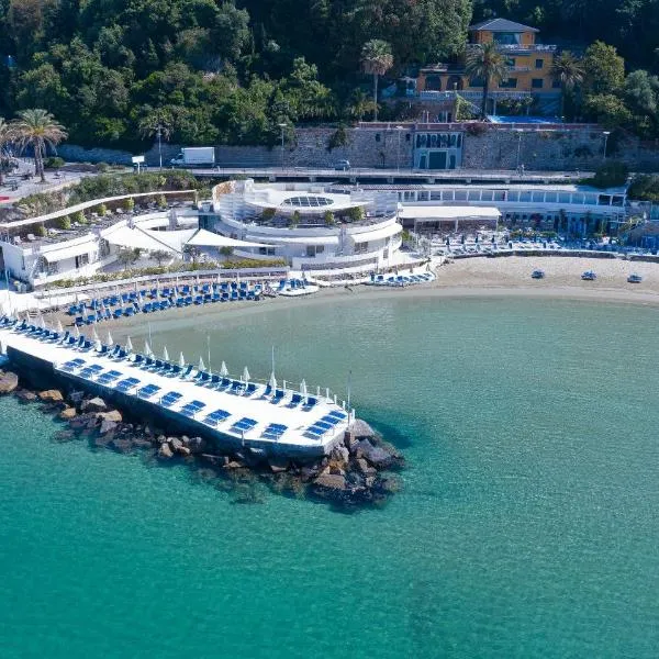 Piccolo Hotel Del Lido, отель в Леричи