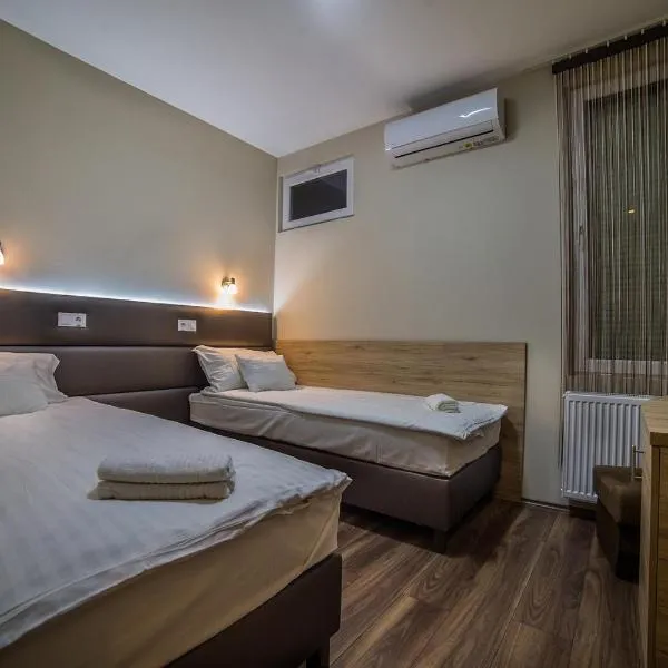 Sztár Motel Étterem, hotel v destinaci Balassagyarmat