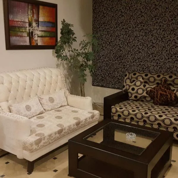Mulberry Residence luxury Rooms, hotel in Islamabad