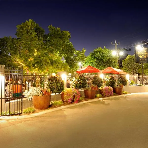 The Stirling Arms Hotel, hotel v destinaci Perth
