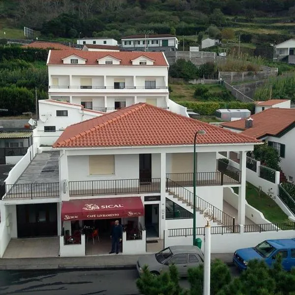 Residência Livramento, hótel í Velas