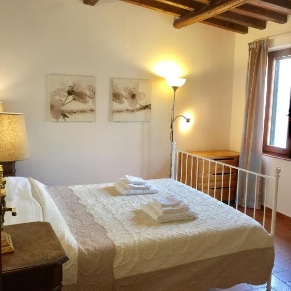 DaLu Florence apartment Lucilla - private car park 15 minutes to the city center