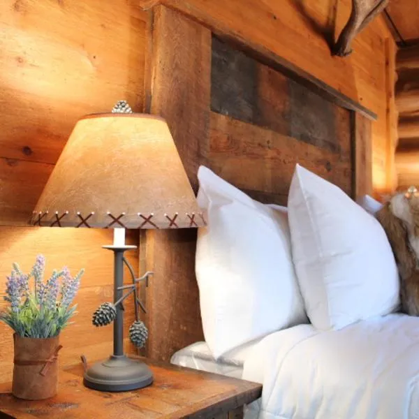 Elkhorn Cabins and Inn, hotel en West Yellowstone