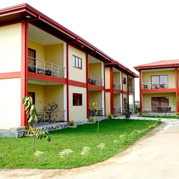 RJ Mahaal Hotel, hotel in Kilinochchi