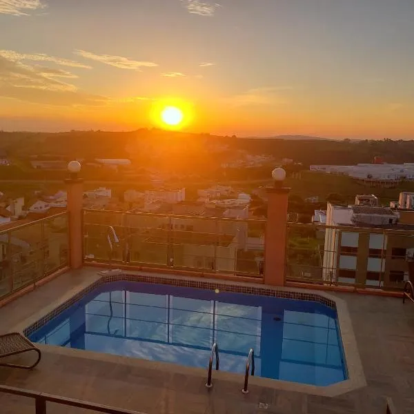 Grand Enio Hotel e Cantina, hotel en Varginha