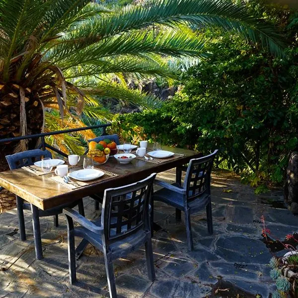 CASA RURAL LOS FRONTONES、サン・セバスティアン・デ・ラ・ゴメラのホテル