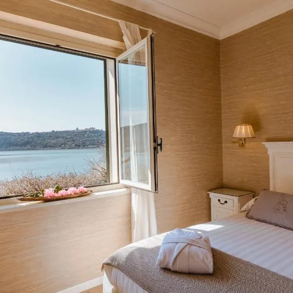 Hotel La Culla Del Lago, hotel v destinaci Castel Gandolfo