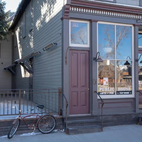 Public House Lofts, hotell sihtkohas Crested Butte
