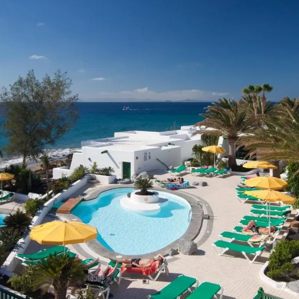 Bungalows Velázquez, hotel in Puerto del Carmen