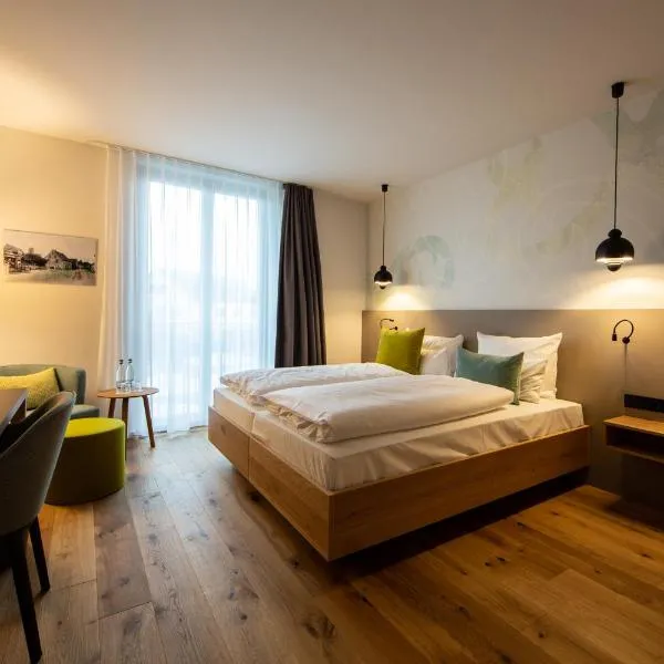 zum LOEWEN, hotel v destinaci Eimeldingen
