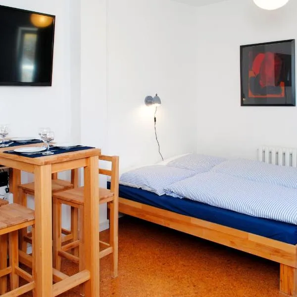 Appartement über dem Kino Toni, hotel in Berlin