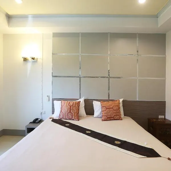 V Place Residence, hotel v destinaci Songkhla