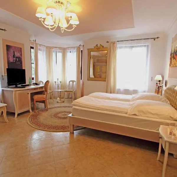 Hotel Villa Toscana, hotell sihtkohas Gersthofen