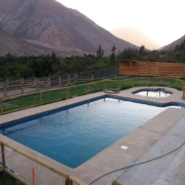 Cabañas Rivadavia Spa, hotel in Vicuña