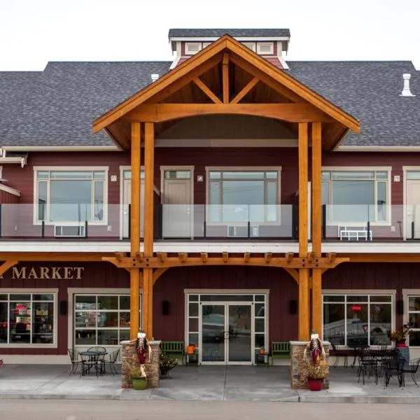 Hillcrest Farm Market B&B, hotel in Kelowna