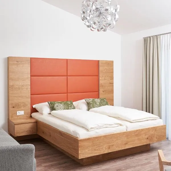 Weinhof - Gästehaus Maier, ξενοδοχείο σε Angern