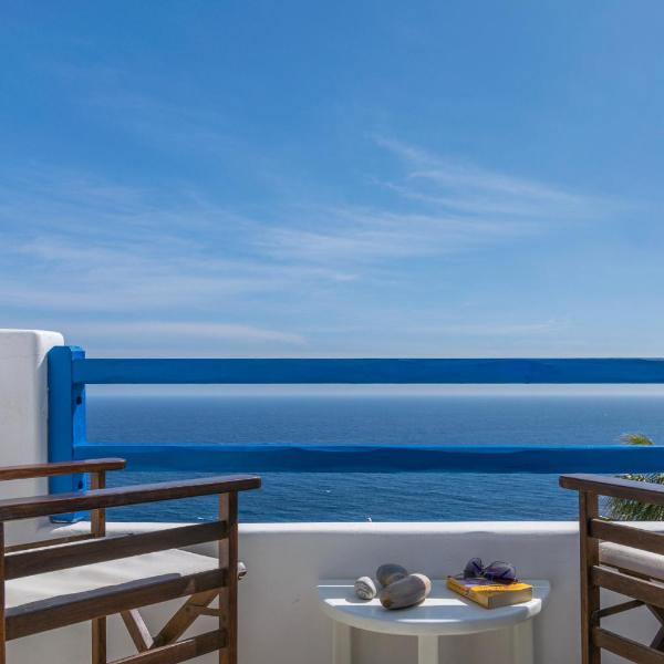 Heavenly Milos suites