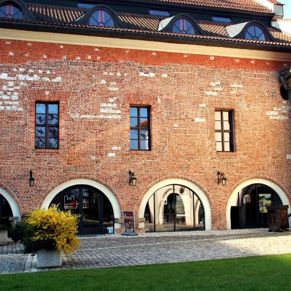 Dom Gości Opactwa Benedyktynów, hotel v destinaci Tyniec