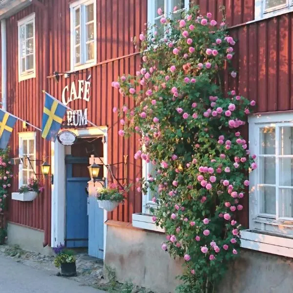 Garvaregården Hotel , B&B och Café, hotel in Askersund