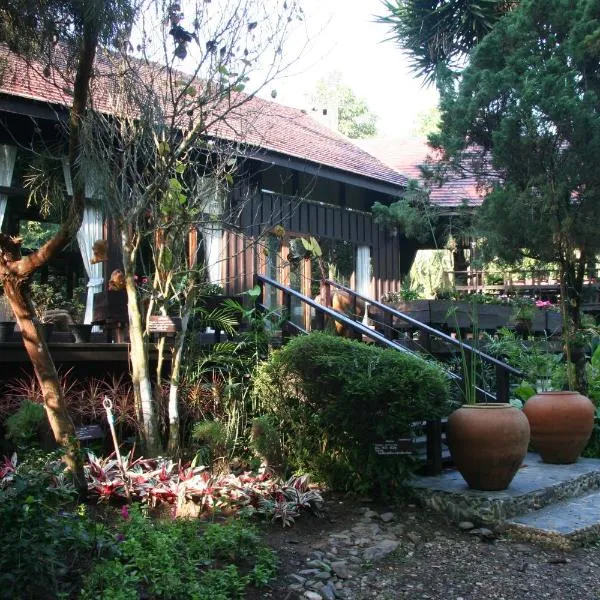 Villa Darakorn Hill Country House, hotel en Chiang Rai