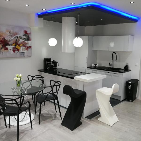 Palladium II City Center Apartments