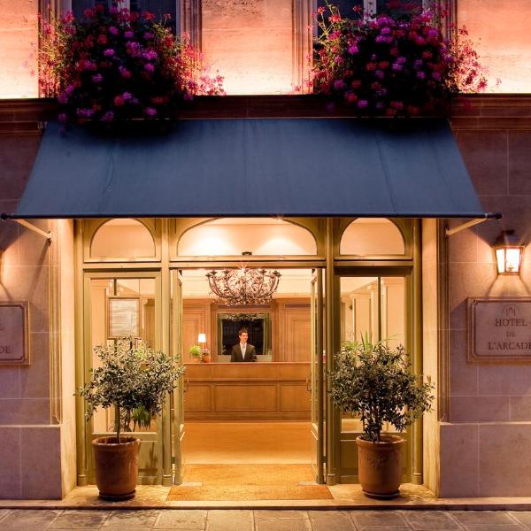 Hôtel De l'Arcade, Paříž
