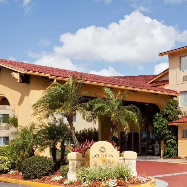 La Quinta by Wyndham St. Pete-Clearwater Airport, hotel di Clearwater