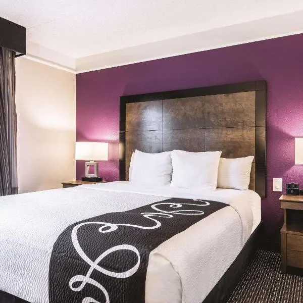 La Quinta by Wyndham Shreveport Airport, hotel in Shreveport