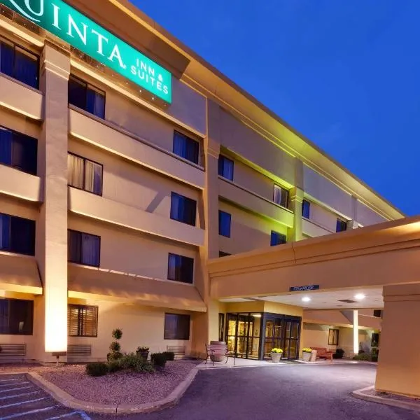 La Quinta by Wyndham Plattsburgh, khách sạn ở Plattsburgh