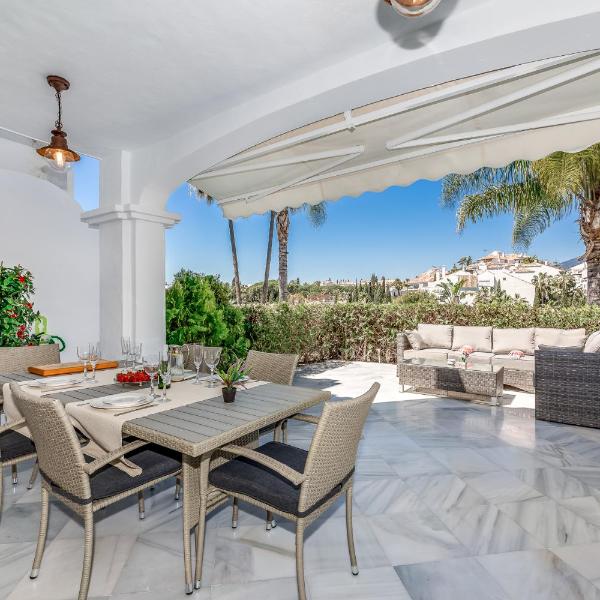 Luxury Townhouse Golden Mile