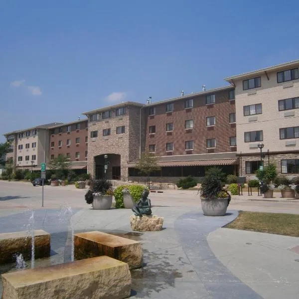 Stoney Creek Hotel Quad Cities - Moline, hotel in Moline