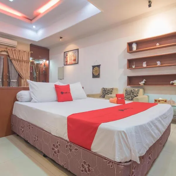 RedDoorz Syariah near Margahayu Raya，位于万隆的酒店