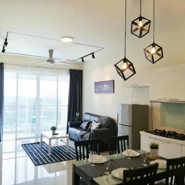 Ara Damansara Oasis Residence, Specious Home 4-8pax, 8min Subang Airport, 10min Sunway，位于八打灵再也的酒店