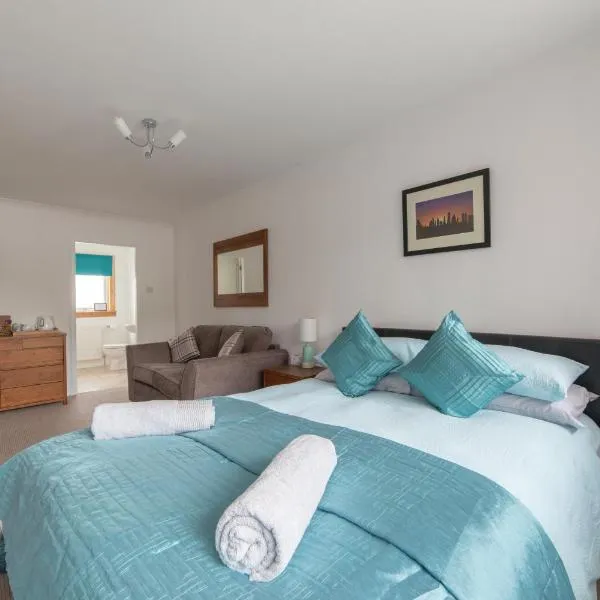 No. Three, hotel in Stornoway