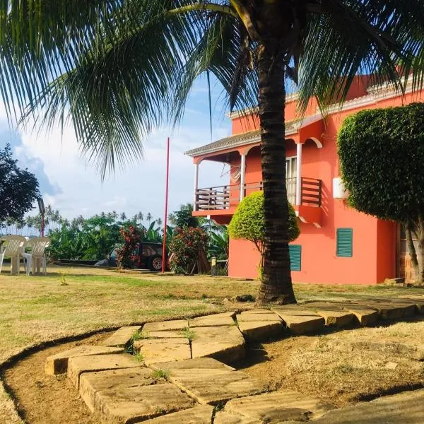casa Luis, hotel v destinaci São Tomé