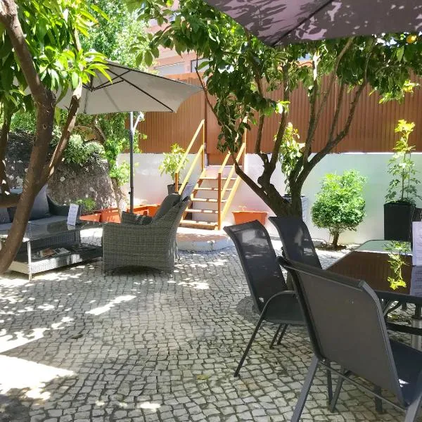 HOTEL BOUTIQUE a ESPLANADA, hotel en Castelo Branco