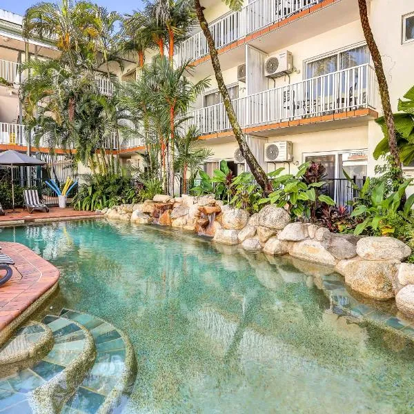 Coral Tree Inn, ξενοδοχείο στο Κερνς