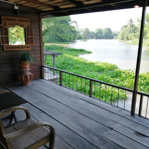 Rustic Charm Suphan, hotel u gradu Ban Tha Pong