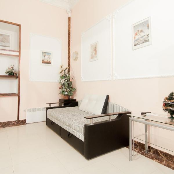 Rent Apartments Grecheskaya 50