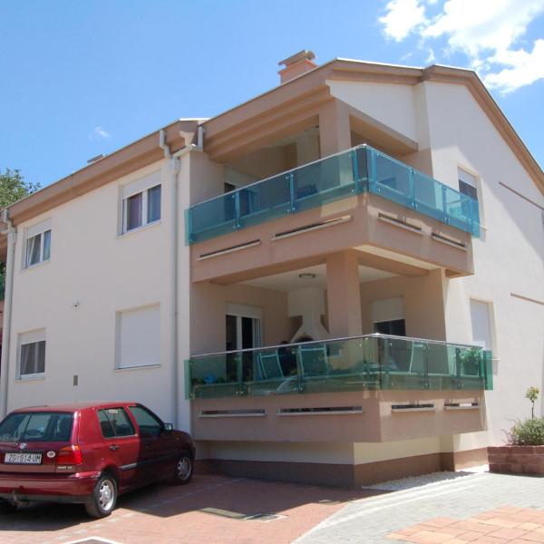 Apartmani FAMILY