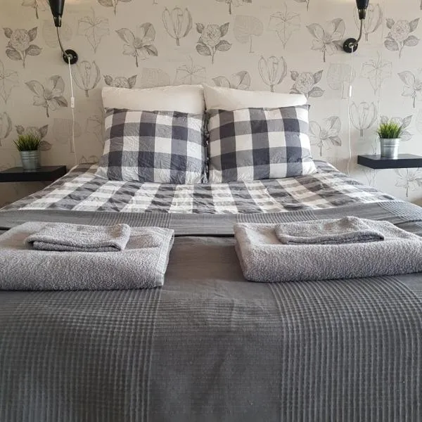 Bröttorp, hotel en Fjugesta