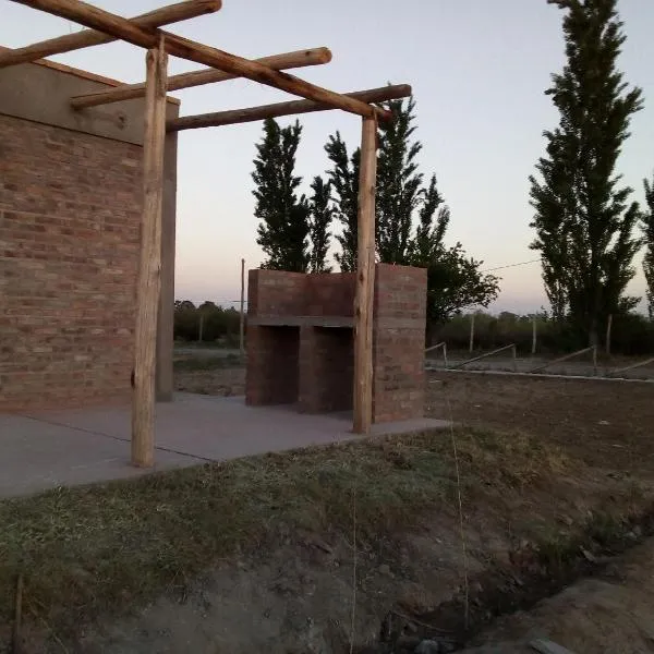 Cabañas de la bodega Romano-Pin, hotel v destinaci Albardón