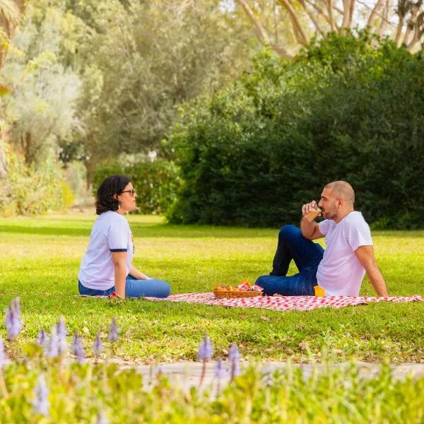 Gvulot - Kibbutz experience、Gevulotのホテル