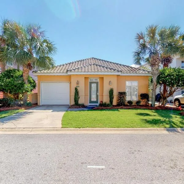 2 Bed 2 Bath Vacation home in Destin, hotel in Destin
