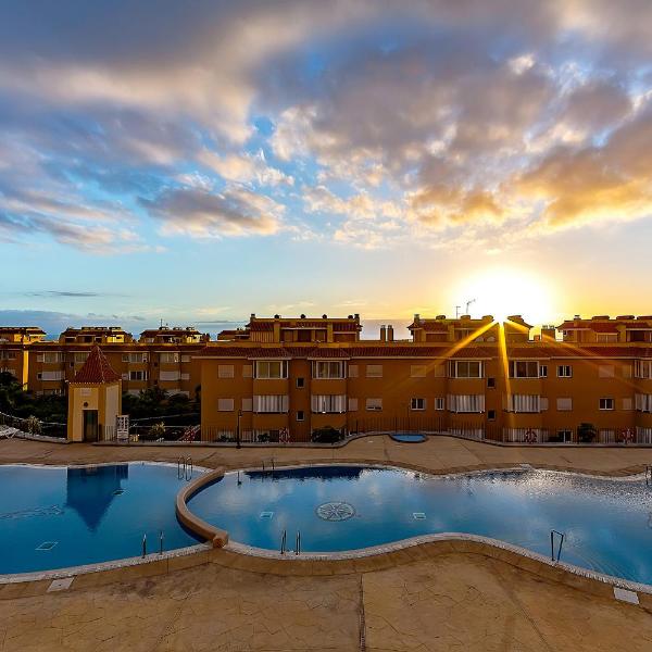 Ocean view Family Apartment in Playa La Arena