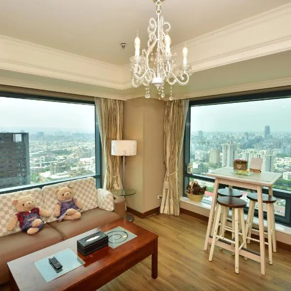 Luxury House, Hotel in Taichung