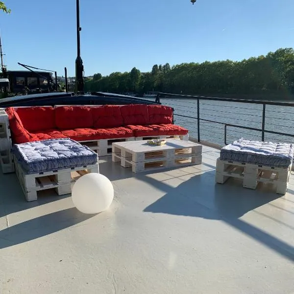 Péniche "SunFlower", hotel en París