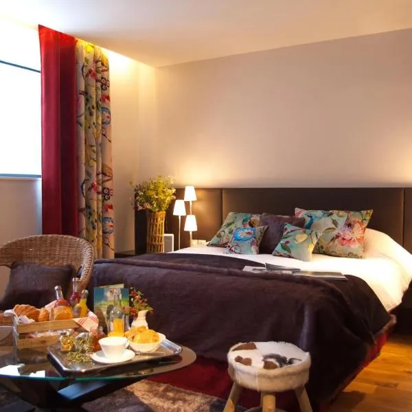 André et Viviane Chatelard - Chambres d'hôtes, ξενοδοχείο σε Saint-Bonnet-le-Froid