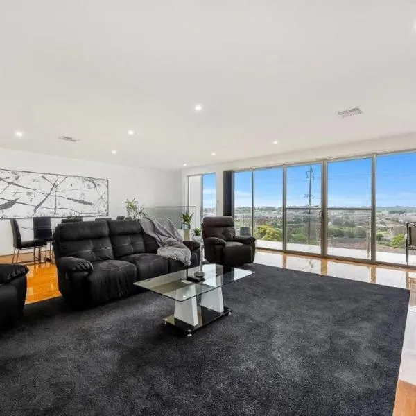 BENGALEE EXECUTIVE TOWNHOUSE- MODERN & STYLISH, ξενοδοχείο σε Mount Gambier