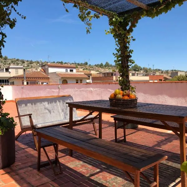 Casa Rural "Casa Maria", hotel in Artana